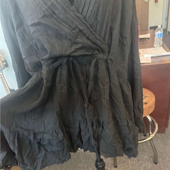 Torrid 4X Linen Black Top - Picture 6 of 6